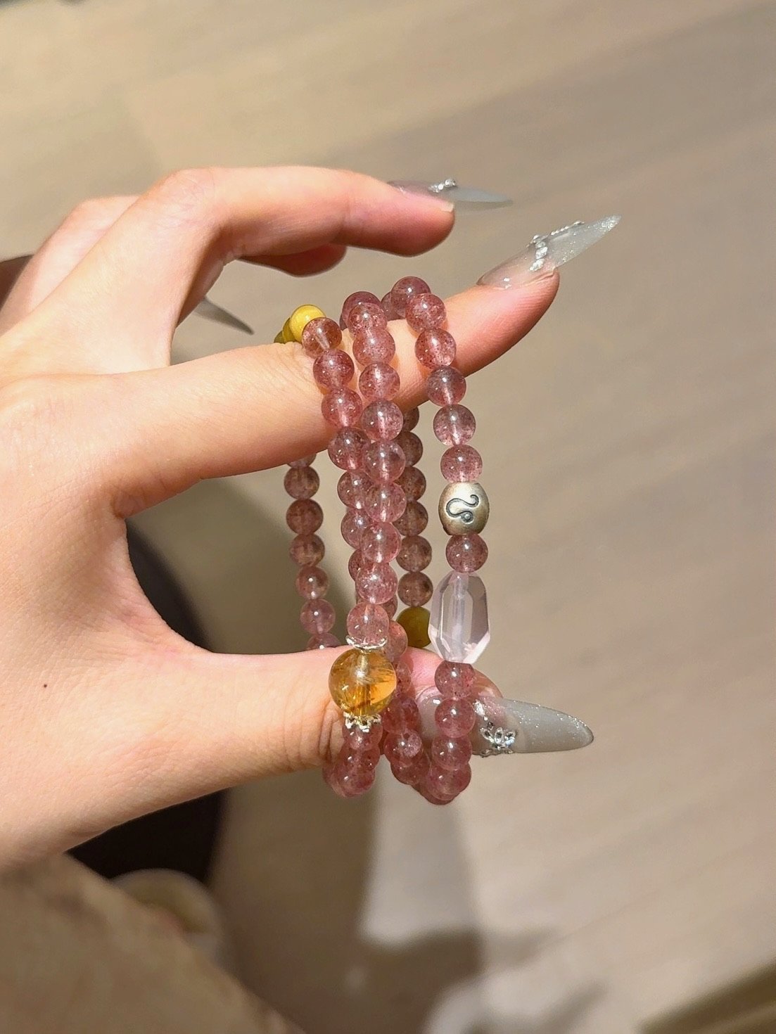 Leo Zodiac Bracelet with 5 Powerful Crystals for Leadership & Charisma